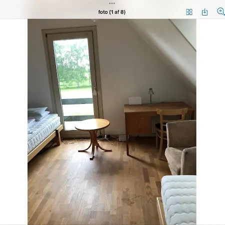 Vaerelser I Hyggeligt Hus I Fredelige Omgivelser *
